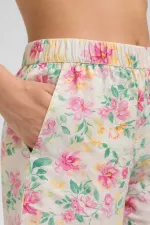 Mısırlı Kadın Dokum Çiçekli Mini Şort Çok Renkli