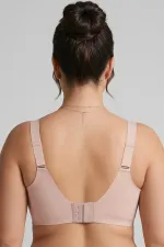 Soutien-gorge égyptien découpé au laser, poudré.