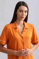 Mısırlı Kadın Modal Kısa Kollu Gömlek Pas Kırmızı