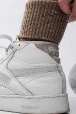 Chaussettes simples incurvées en laine de mouton pour femme égyptienne, beige