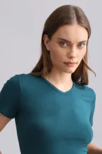 Mısırlı Modal By TENCEL VICTORIA V Yaka Fanila / T-Shirt Fit Green