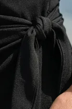 Maillot de bain une pièce noir à une épaule orné de broderies égyptiennes