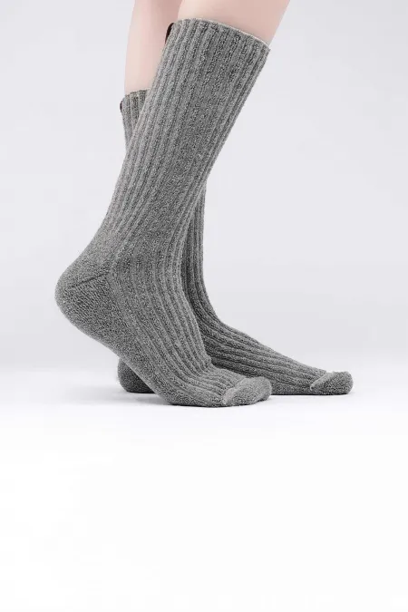 Chaussettes simples en coton éponge pour femmes, grises, de style égyptien.