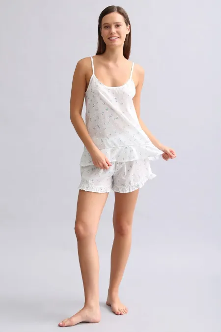 Mısırlı Kadın Vual Mini Şort Beyaz