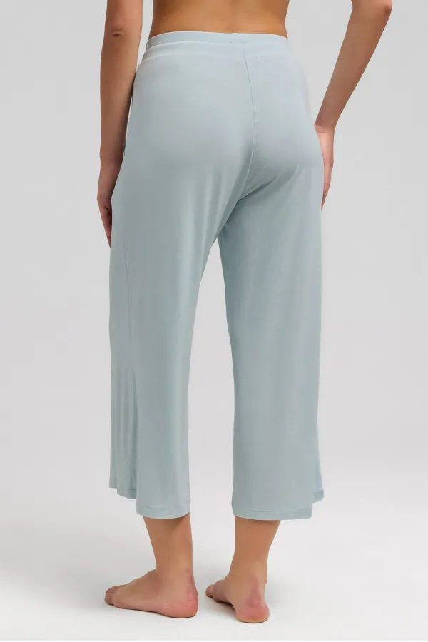 Mısırlı Kadın Pamuk Kapri Pijama Açık Mavi