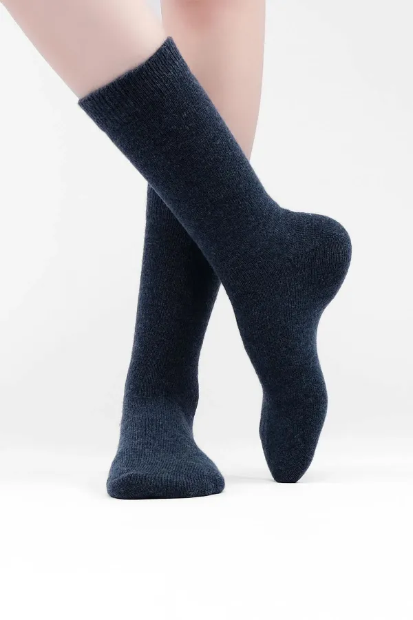 Mısırlı Kadın Kuzu Yünü Tekli Soket Çorap Jean