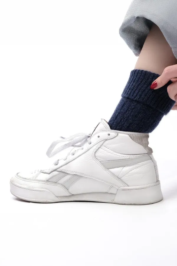 Jean chaussette simple incurvée en laine de mouton pour femme égyptienne