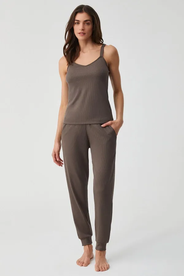 Mısırlı Kadın Üçlü Pijama Takımı Kahverengi