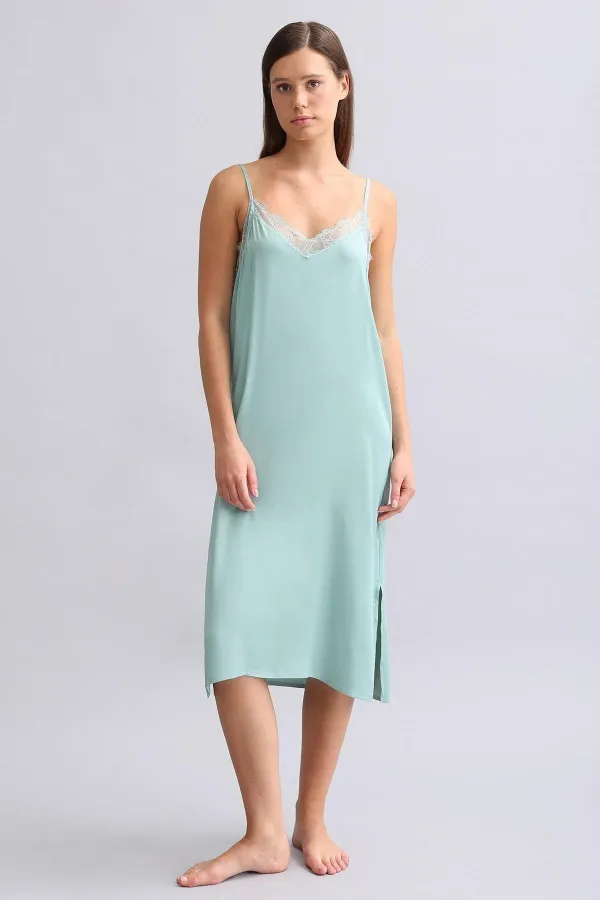 Kadın Dantel Detaylı Saten Gecelik Çağla Yeşili