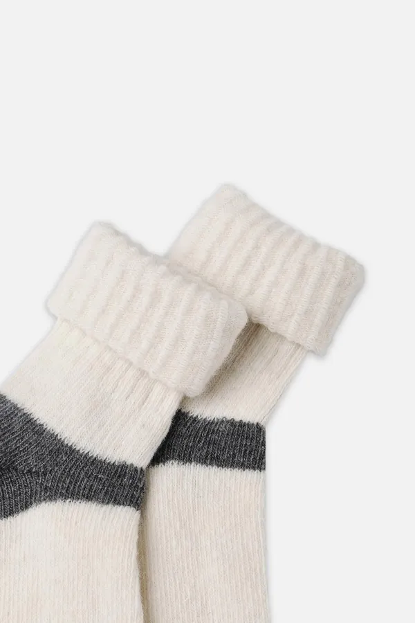 Mısırlı Kadın Alpaka Yünü Kışlık Kıvrık Tekli Soket Çorap Ekru