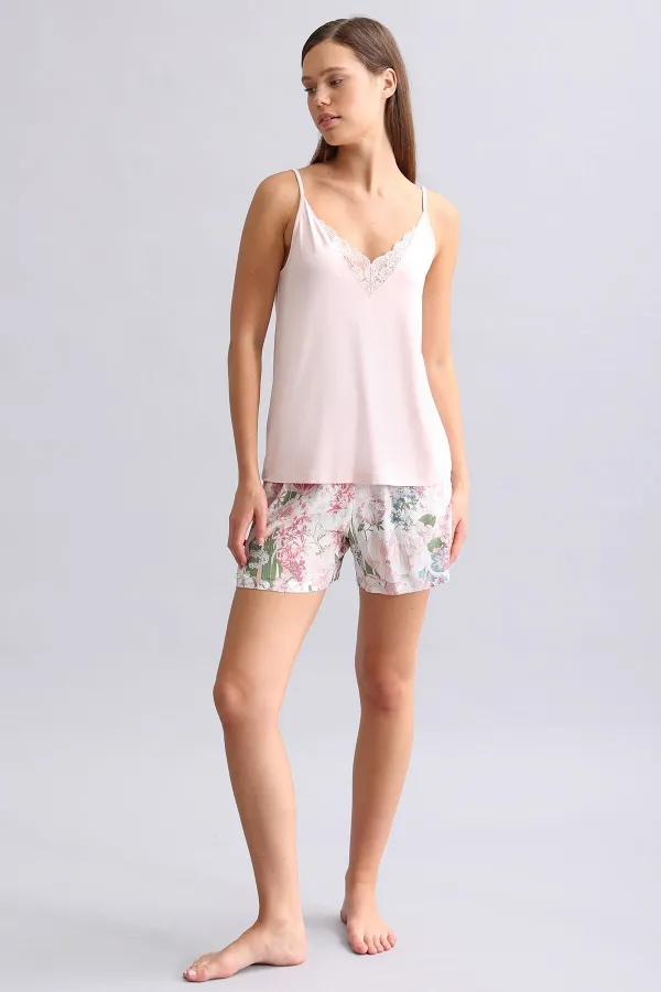 Mısırlı Kadın Dokuma Midi Şort Gül Kurusu