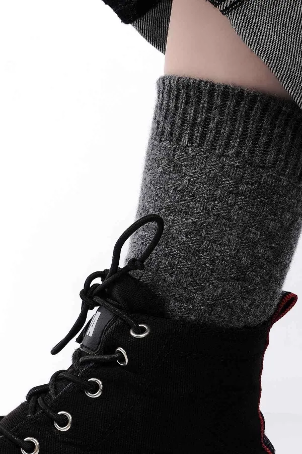 Mısırlı Kadın Koyun Yünü Tekli Soket Çorap Füme