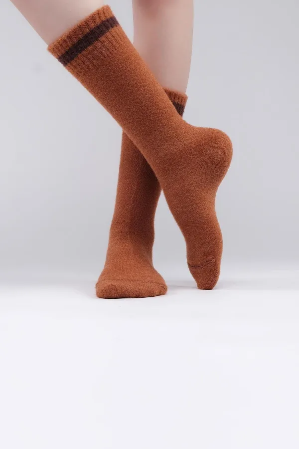 Mısırlı Kadın Soft Peluş Termal Tekli Soket Çorap Kiremit