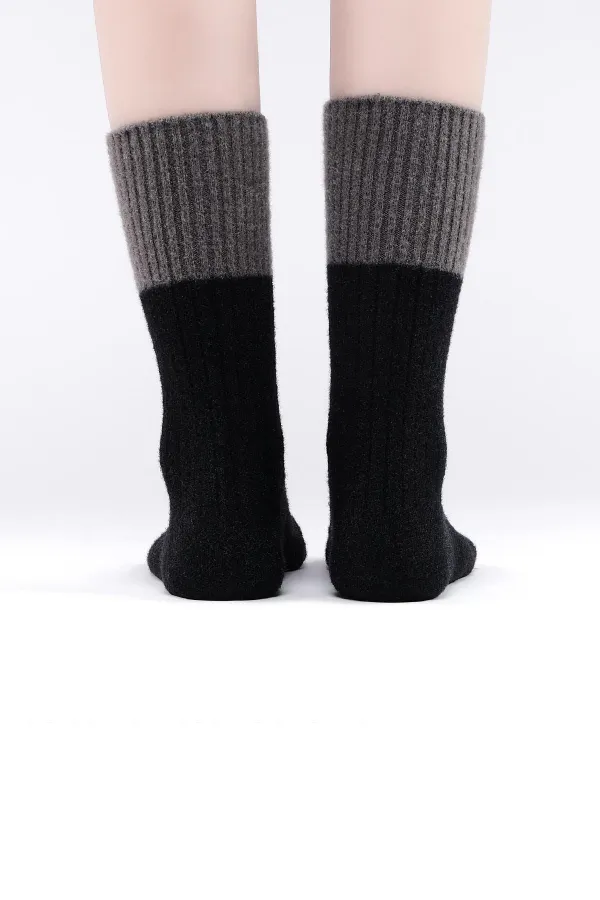 Mısırlı Kadın Soft Peluş Termal Tekli Soket Çorap Siyah