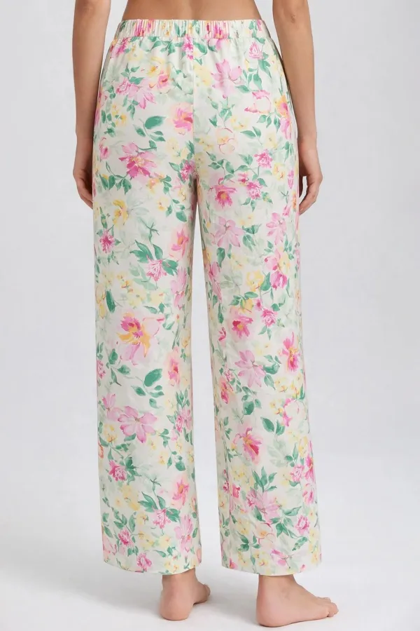 Mısırlı Kadın Dokuma Çiçekli Alt Pijama Çok Renkli