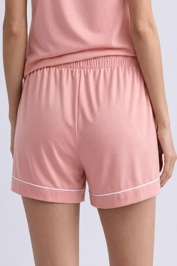 Short mini en bambou rose poudré pour femme égyptienne