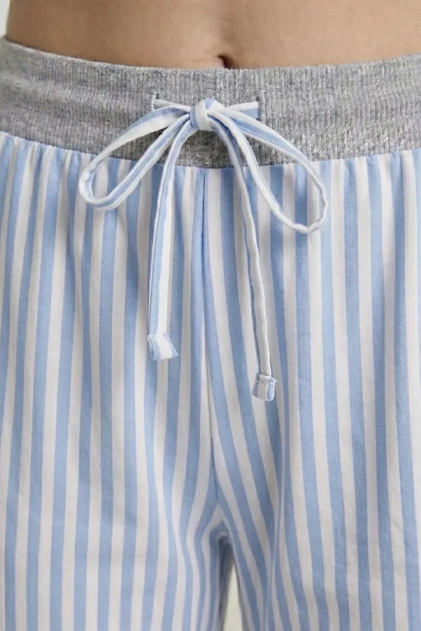 Ensemble pyjama rayé en coton pour femme, gris/bleu, style égyptien Ensemble pyjama rayé en coton pour femme, gris/bleu, style égyptien