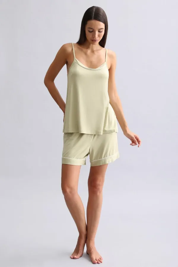 Haut de pyjama à fines bretelles en modal pour femme, vert sauge