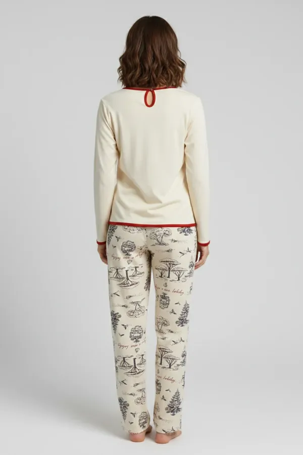 Mısırlı Kar Geyik Temalı Kadın Pijama Takımı Ekru