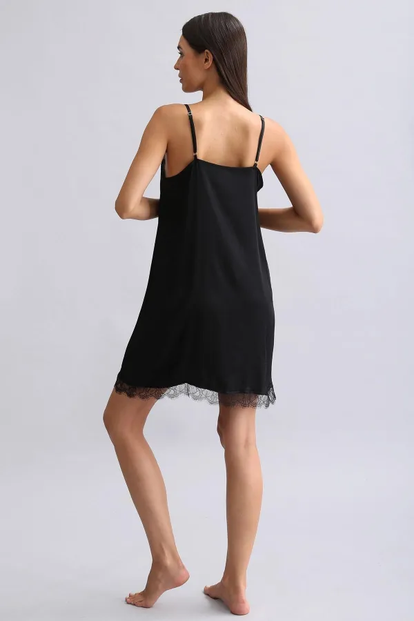 Nuisette courte en satin noir à col en dentelle pour femme