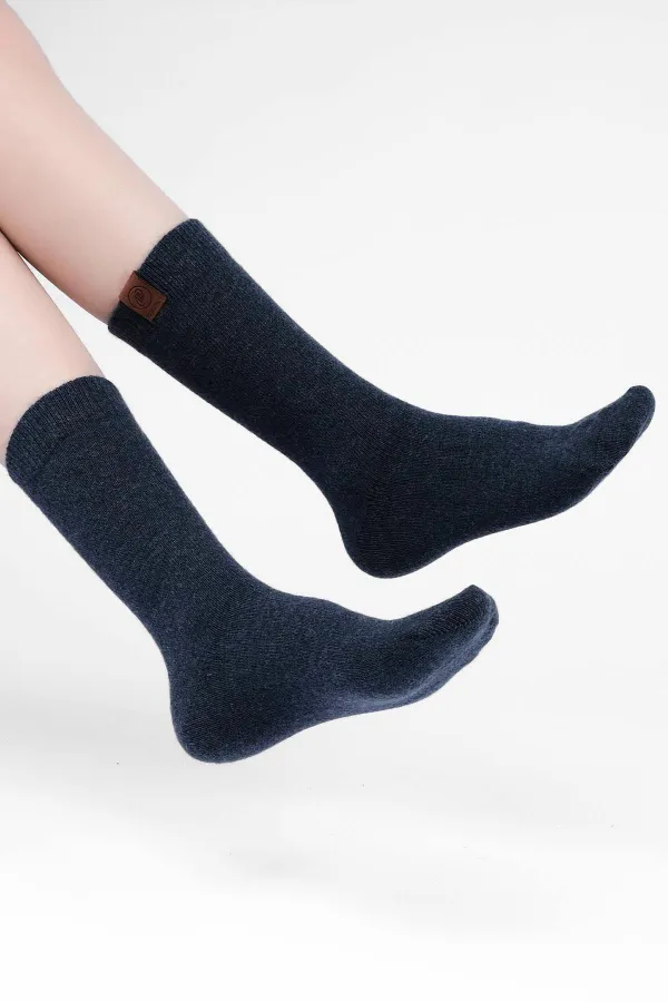 Mısırlı Kadın Kuzu Yünü Tekli Soket Çorap Jean