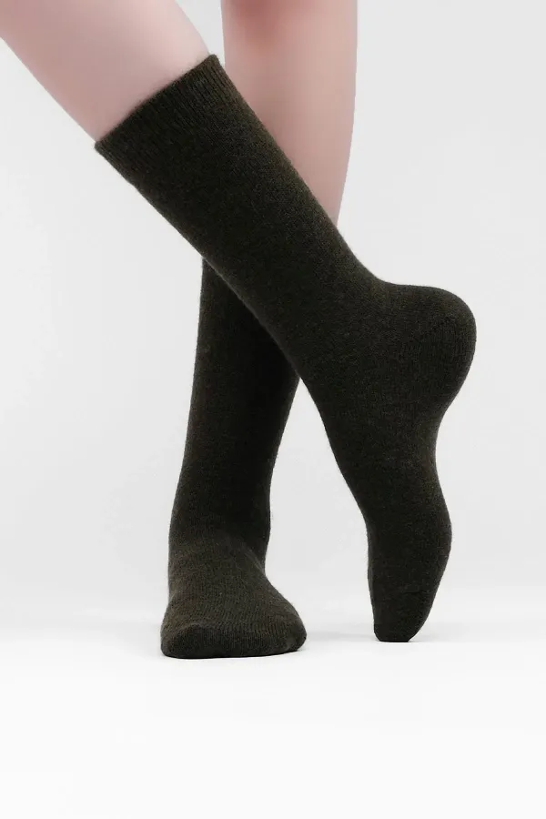 Mısırlı Kadın Kuzu Yünü Tekli Soket Çorap Haki