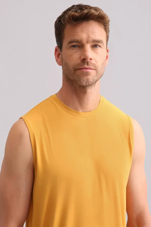 Débardeur/T-shirt de sport à col rond, coupe classique, couleur moutarde, en bambou égyptien ZEUS