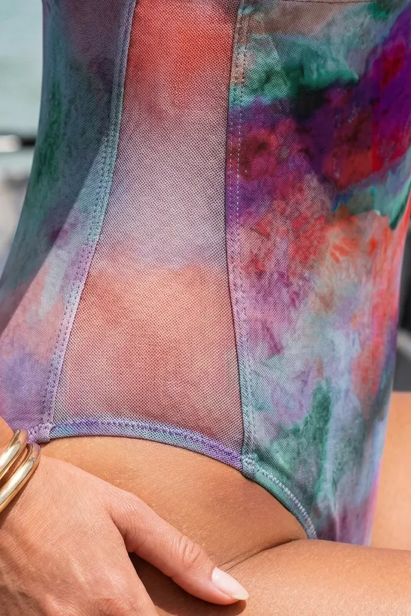 Maillot de bain triangle style égyptien avec détails en tulle, violet/batik