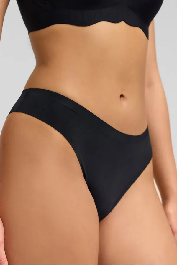 Mısırlı Lazer Kesim Görünmez Brazilian Külot Siyah