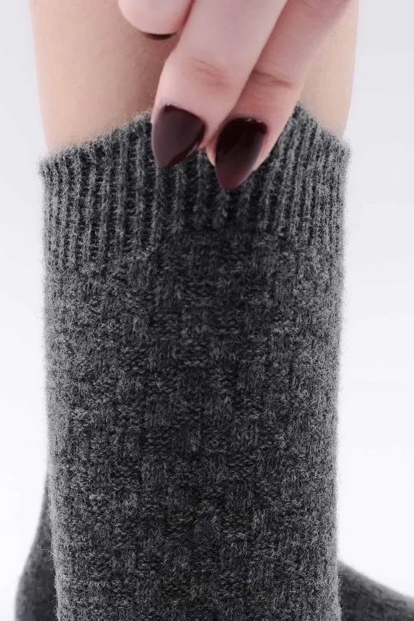 Mısırlı Kadın Koyun Yünü Tekli Soket Çorap Füme