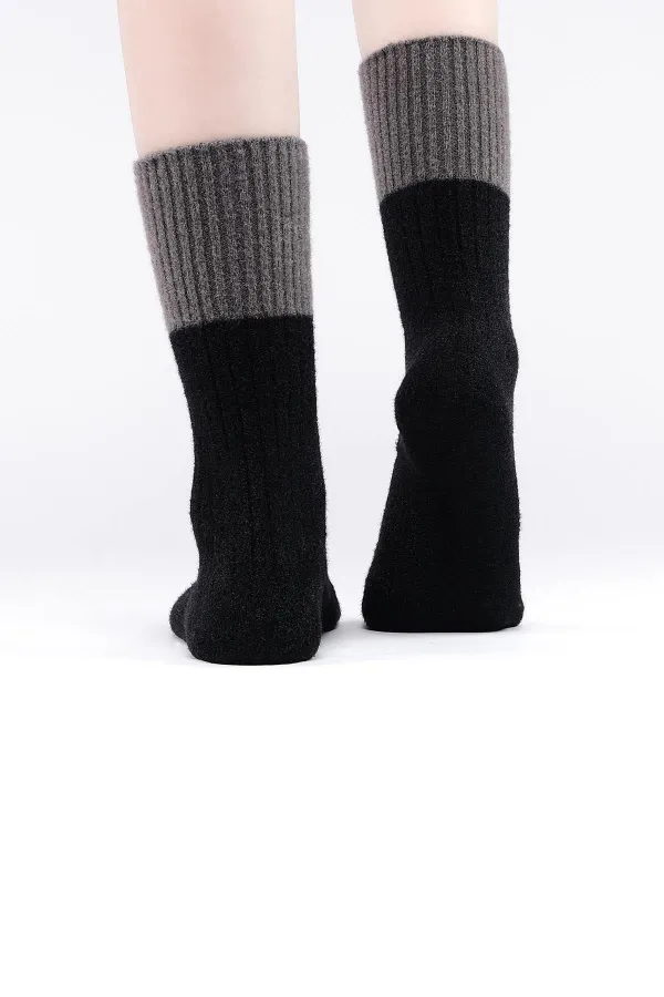 Mısırlı Kadın Soft Peluş Termal Tekli Soket Çorap Siyah