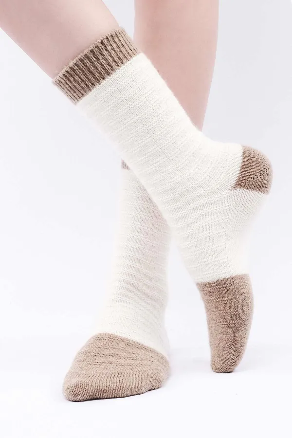 Mısırlı Kadın Koyun Yünü Tekli Soket Çorap Ekru