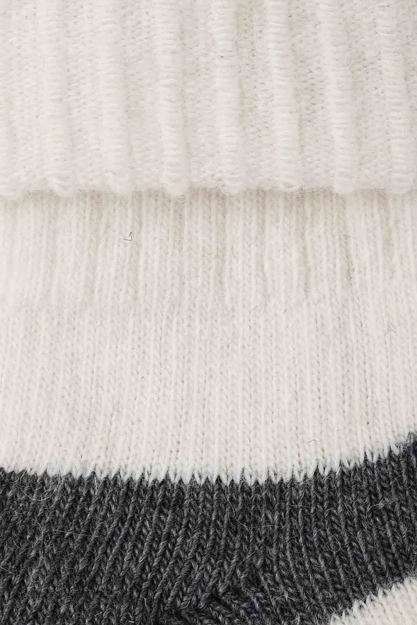 Mısırlı Kadın Alpaka Yünü Kışlık Kıvrık Tekli Soket Çorap Ekru