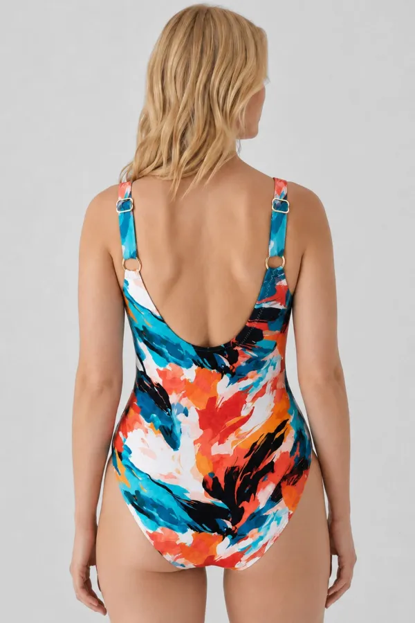 Maillot de bain grande taille à fines bretelles et col en V, sur le thème égyptien et décliné en plusieurs motifs multicolores. Maillot de bain grande taille à fines bretelles et col en V, sur le thème égyptien et décliné en plusieurs motifs multicolores.
