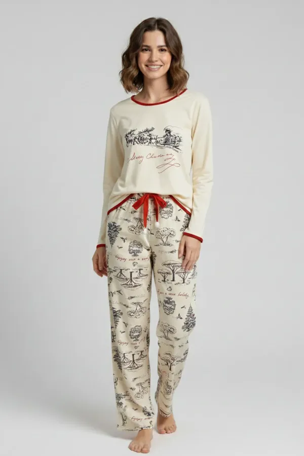 Mısırlı Kar Geyik Temalı Kadın Pijama Takımı Ekru