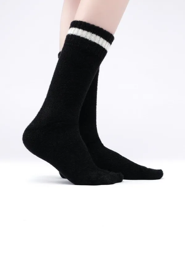 Mısırlı Kadın Soft Peluş Termal Tekli Soket Çorap Siyah