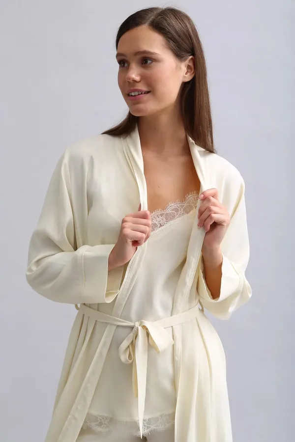 Mısırlı Kadın Bambu Sabahlık Ekru