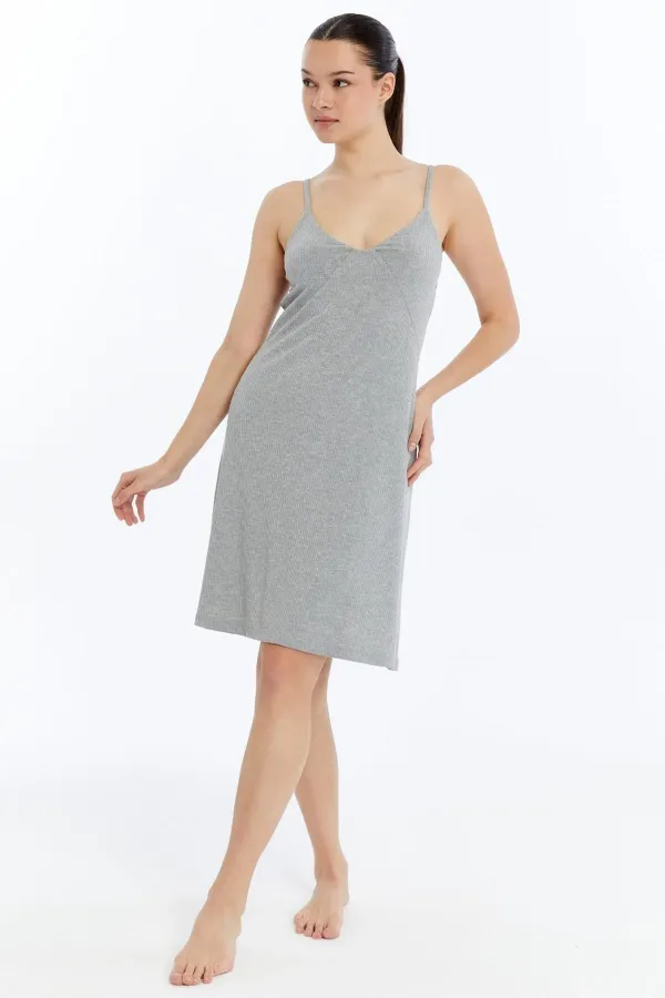 Chemise de nuit égyptienne côtelée à bretelles, gris chiné