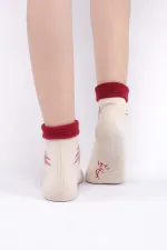 Aytuğ Women's Cotton Single Curved Christmas Themed Socks, Ecru