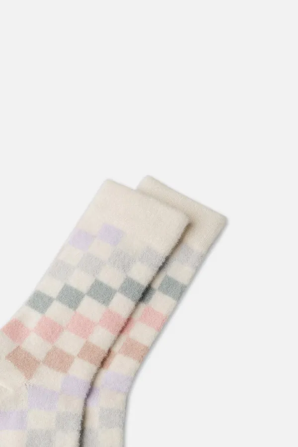 Chaussettes de nuit thermiques douces et moelleuses pour femmes Aytuğ, écrues