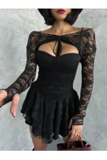 BOLÉRO AVEC DÉTAIL INTÉRIEUR DU SHORT