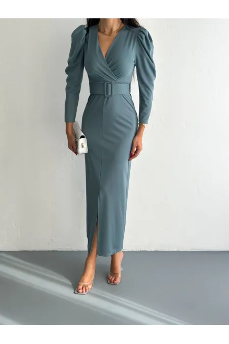 ÖN YIRTMAÇ DETAY ELBİSE