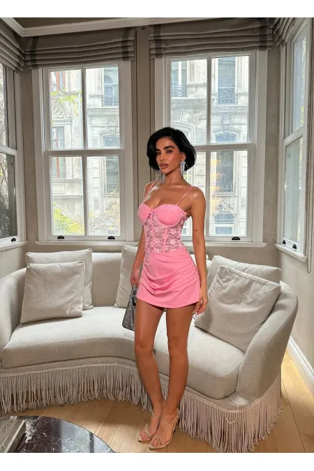 GLOP VE GÜPÜR DETAY ELBİSE