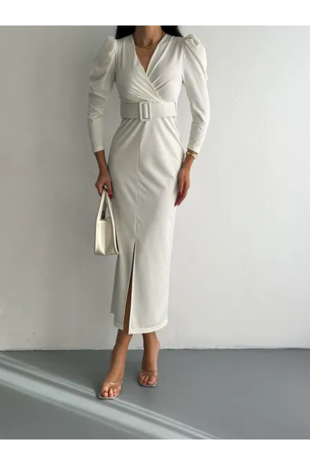 ÖN YIRTMAÇ DETAY ELBİSE