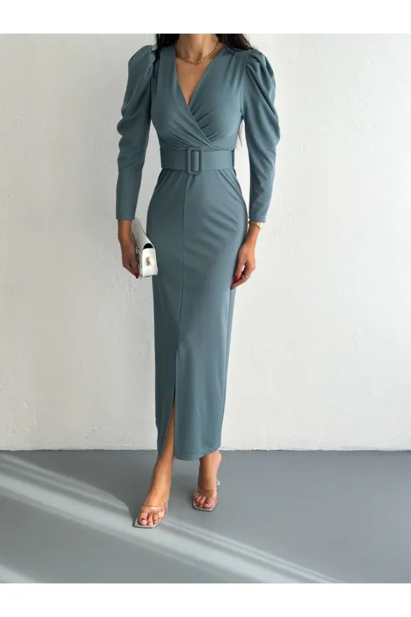 FRONT SLOTTLE DETAIL DRESS