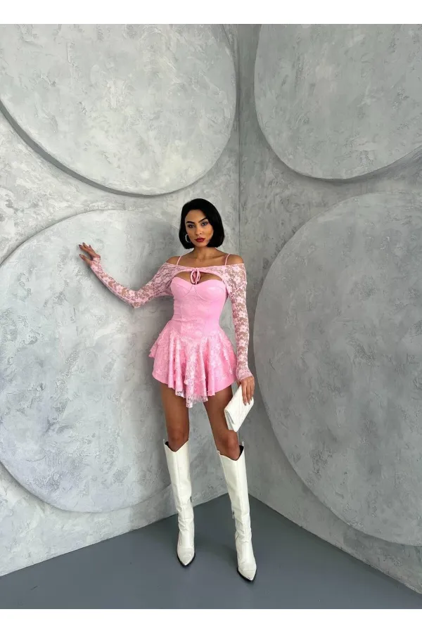 BOLERO WITH SHORTS INNER DETAIL