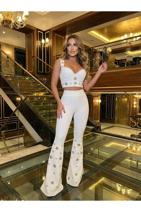 Détail œillet évasé espagnol