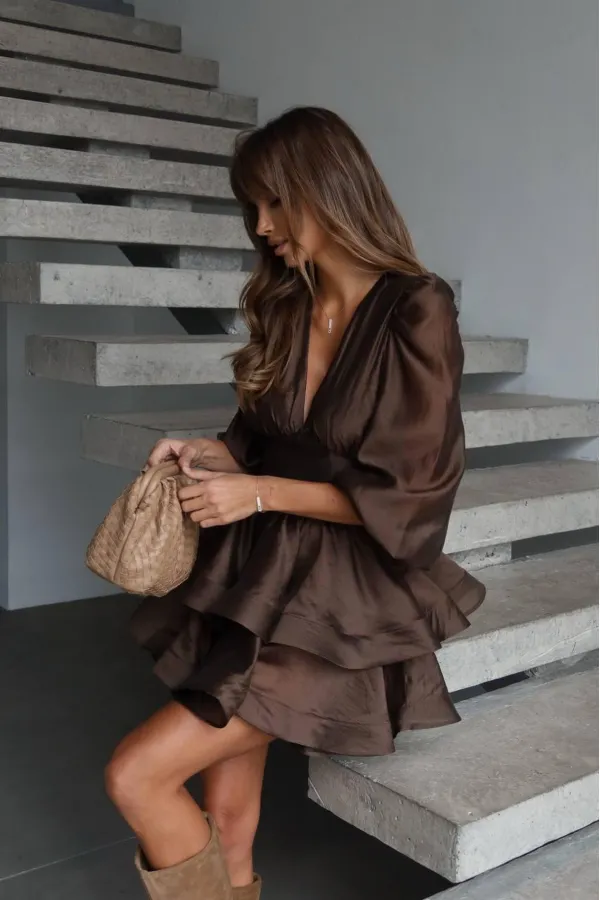 TARLATAN DETALI ELBİSE