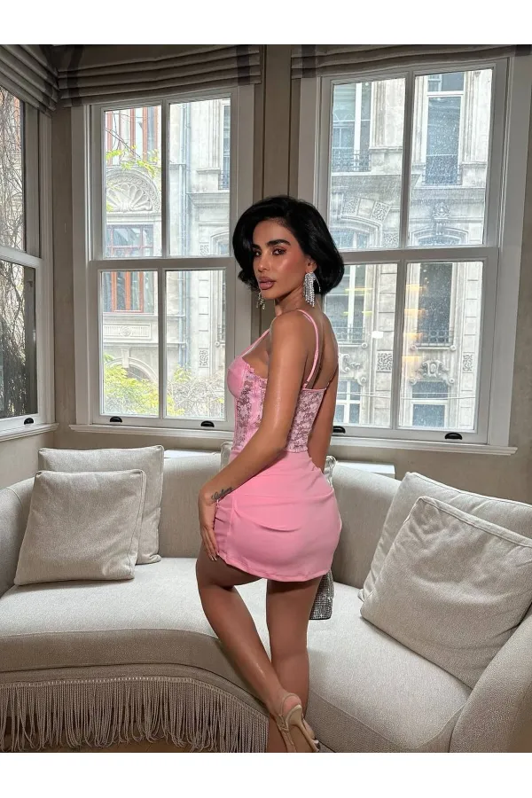 GLOBE AND LACE DETAIL DRESS