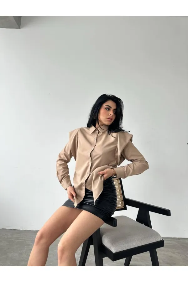 Omuz Tasarım Detaylı Gömlek